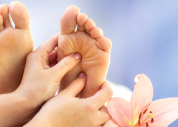 Réflexologie : Soulagez Stress et Douleurs Naturellement