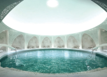 Moulay Yacoub au Maroc: Les Bienfaits des Cures Thermales, Canicule ou Pas!