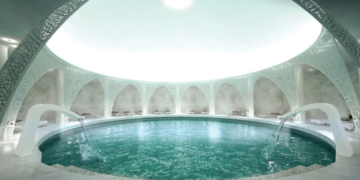 Moulay Yacoub au Maroc: Les Bienfaits des Cures Thermales, Canicule ou Pas!