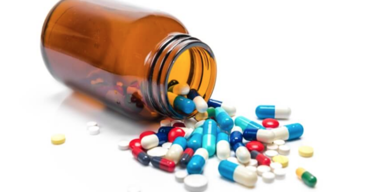 المكملات الغذائية الأساسية لكبار السن لتعزيز صحتهم