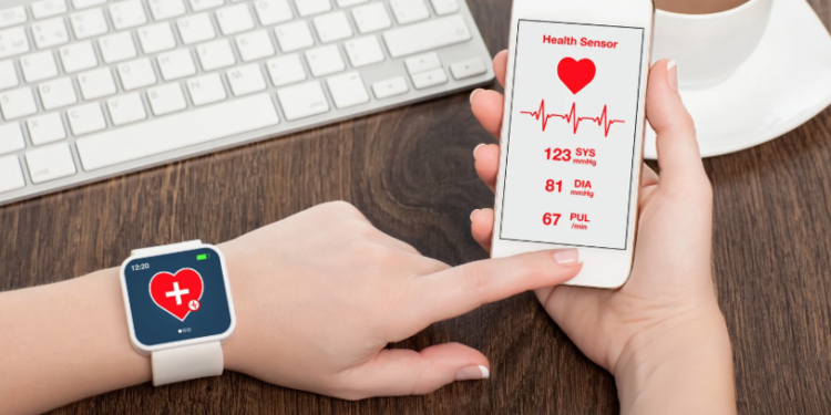 Capteurs intelligents, dispositifs connectés et outils numériques : une révolution pour les professionnels de santé ?