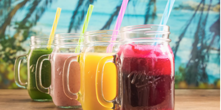 Prudence : Les cures de jus de fruits peuvent affecter votre santé en seulement trois jours